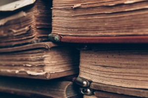 books-4812032_1920